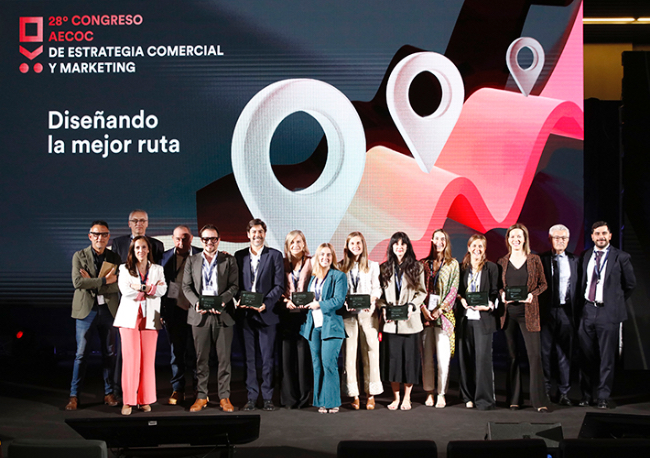 Foto 28o Congreso AECOC de Estrategia Comercial y Marketing|9 y 10 de mayo|Madrid. Las empresas premiadas este año han sido Flax & Kale y Lidl (Mejor acción de desarrollo pymes), Bimbo (Mejor lanzamiento) y Unilever (Mejor acción de desarrollo de categoría).
